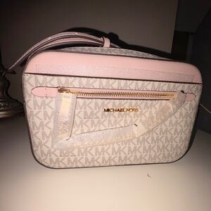 Michael Kors Jet Set Bag